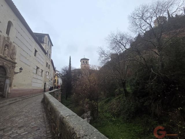 Appartement te koop in Albaicin, Granada stad - € 332.000 (Ref: 9602399)