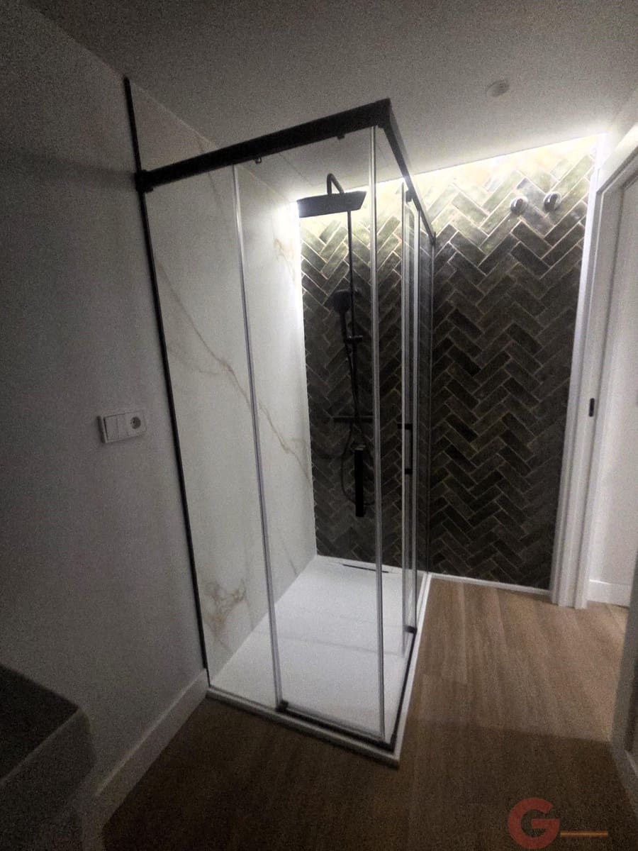 Appartement te koop in Granada stad - € 233.000 (Ref: 9602400)