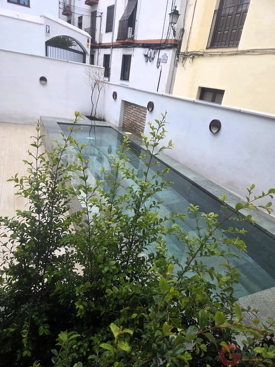 3 slaapkamer Appartement te koop in Granada stad met zwembad - € 650.000 (Ref: 9602401)