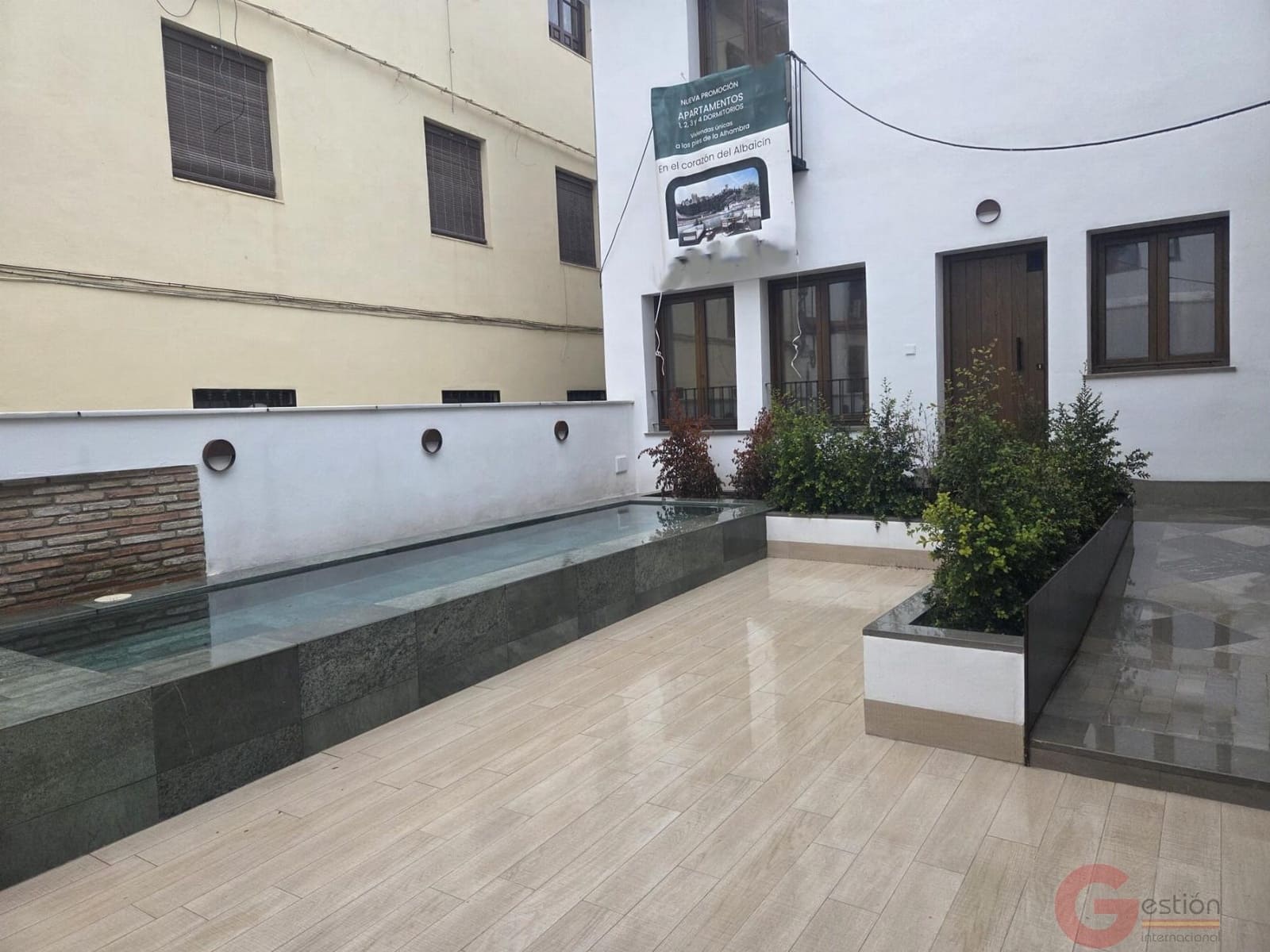3 slaapkamer Appartement te koop in Granada stad met zwembad - € 650.000 (Ref: 9602401)
