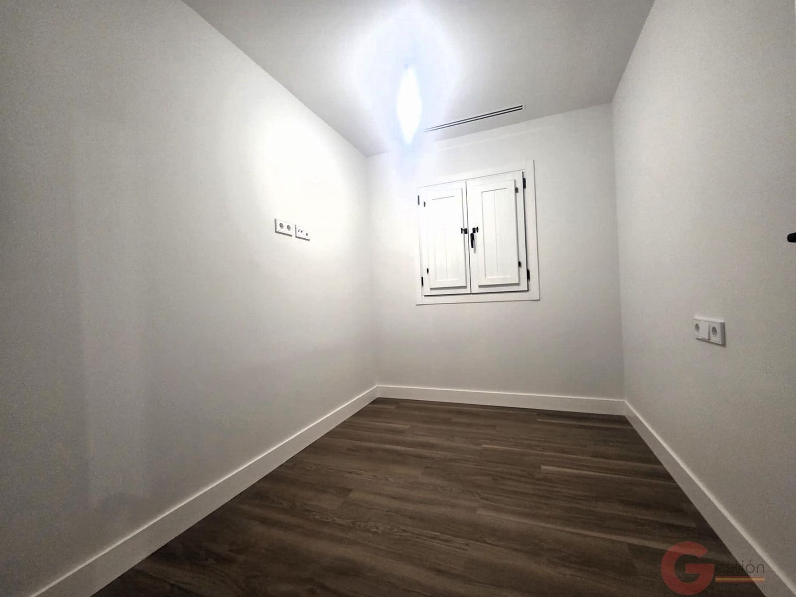 2 slaapkamer Appartement te koop in Granada stad - € 397.000 (Ref: 9602402)