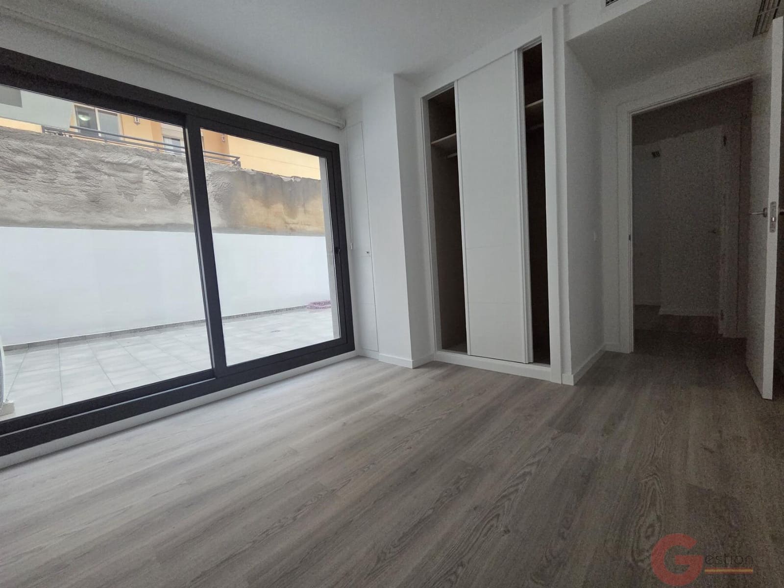 2 slaapkamer Appartement te koop in Arroyo de la Miel met zwembad - € 339.995 (Ref: 9610536)
