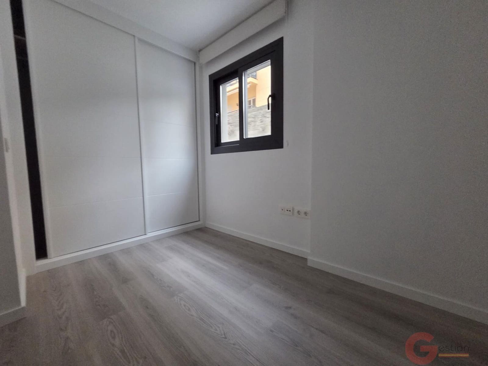 2 slaapkamer Appartement te koop in Arroyo de la Miel met zwembad - € 339.995 (Ref: 9610536)