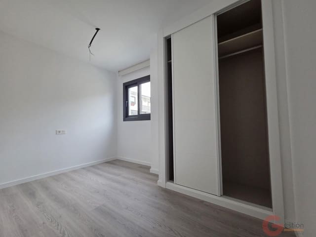 Apartamento de 2 habitaciones en Arroyo de la Miel, Benalmádena en venta con piscina - 339.995 € (Ref: 9610537)