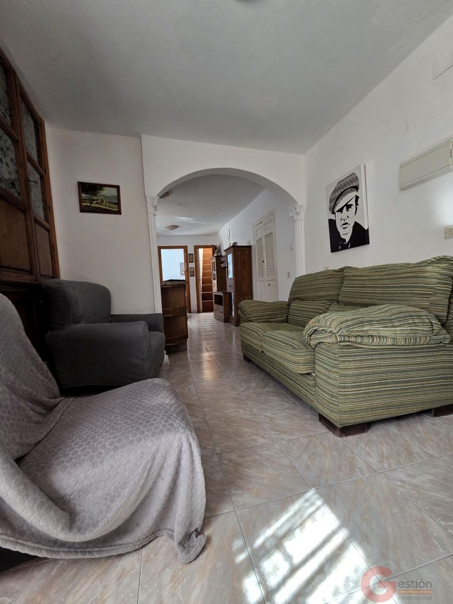 2 slaapkamer Villa te koop in Torvizcon - € 65.000 (Ref: 9646265)