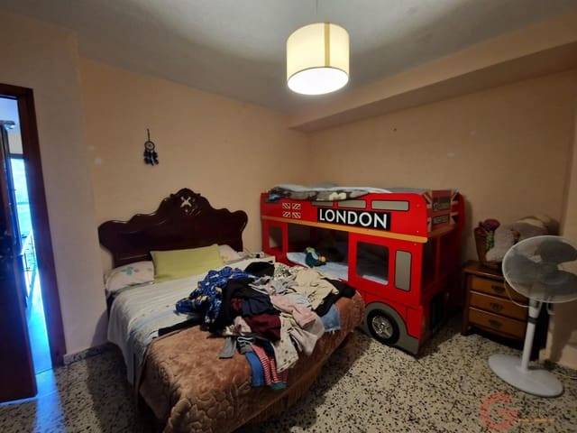 3 makuuhuone Huvila myytävänä paikassa Itrabo - 122 000 € (Ref: 9646266)