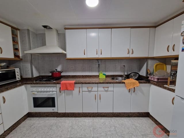 3 makuuhuone Huvila myytävänä paikassa Itrabo - 122 000 € (Ref: 9646266)