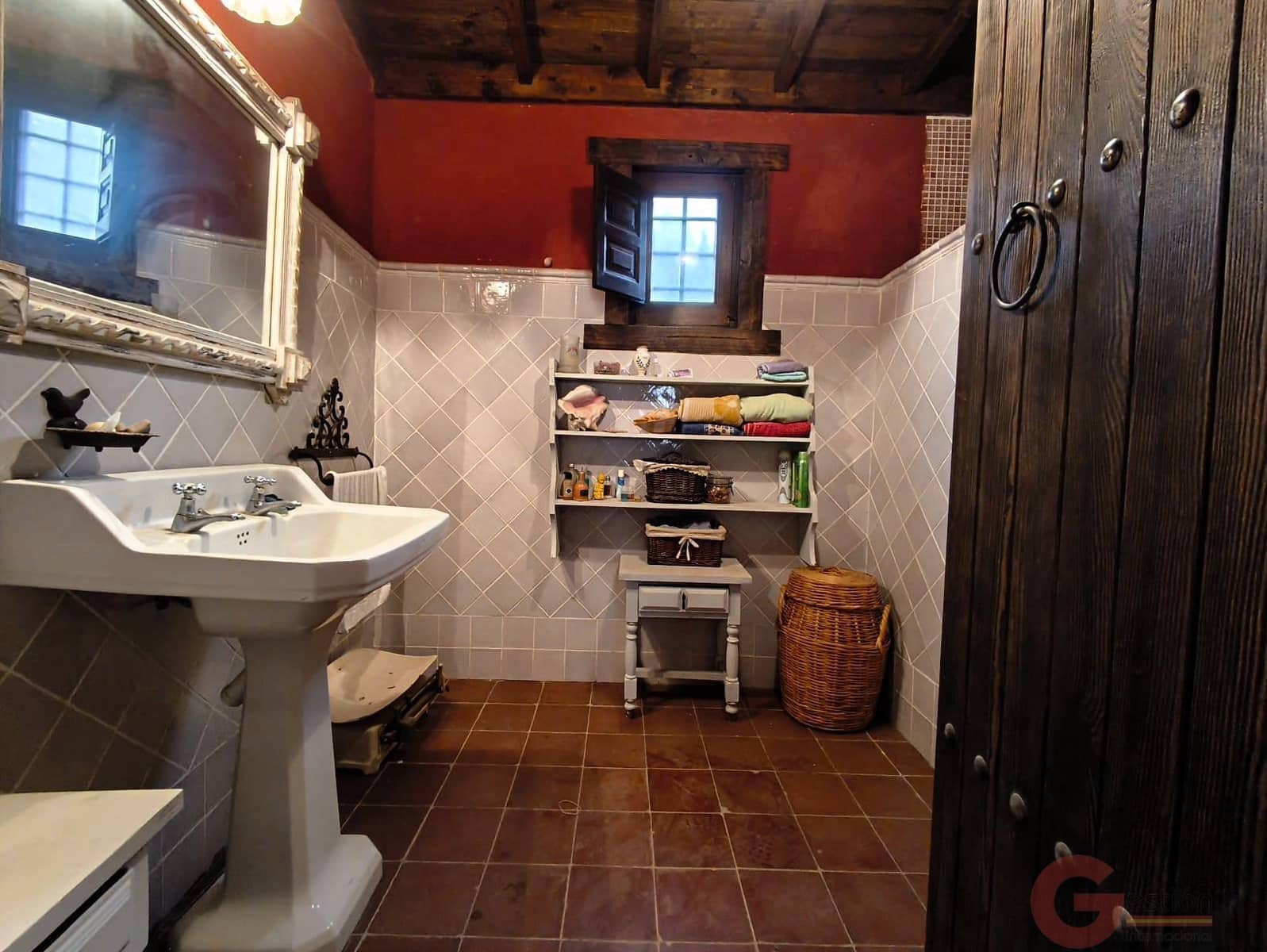 3 soveværelse Finca/Landehus til salg i Velez de Benaudalla - € 299.000 (Ref: 9646267)