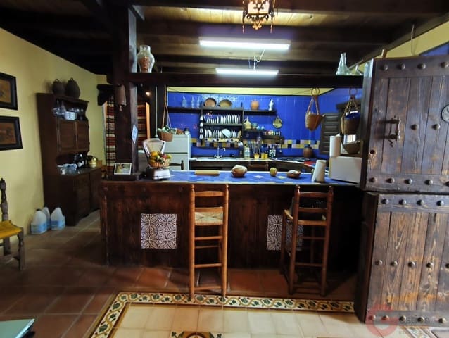 3 soveværelse Finca/Landehus til salg i Vélez de Benaudalla - € 299.000 (Ref: 9646267)