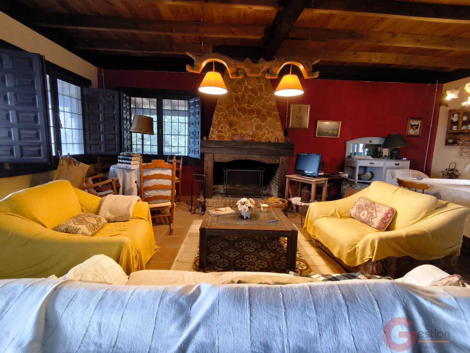 3 soveværelse Finca/Landehus til salg i Velez de Benaudalla - € 299.000 (Ref: 9646267)