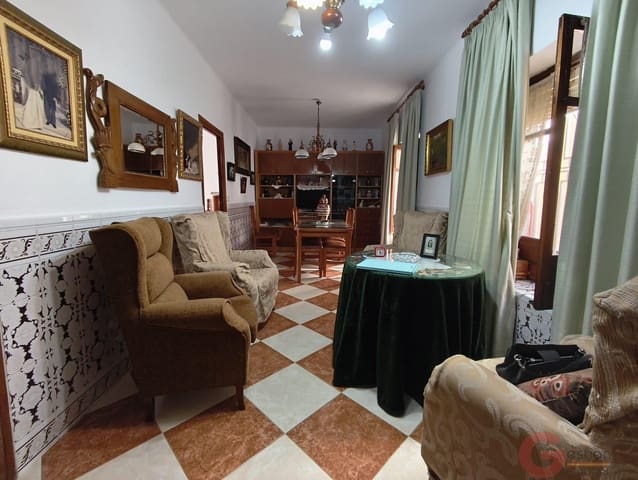 6 quarto Moradia para venda em Vélez de Benaudalla - 299 000 € (Ref: 9646269)