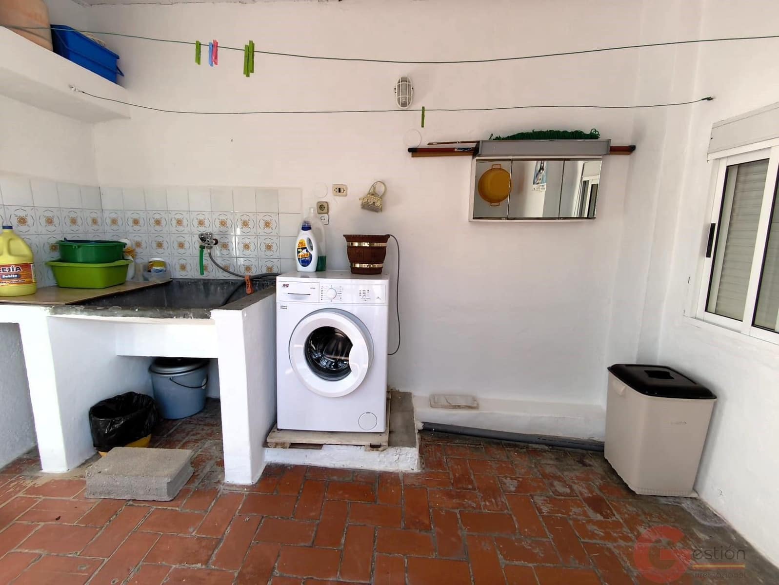 6 sypialnia Willa na sprzedaż w Velez de Benaudalla - 299 000 € (Ref: 9646269)