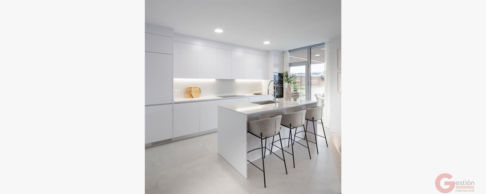 Chalet de 3 habitaciones en Marbella en venta con piscina garaje - 1.250.000 € (Ref: 9646276)