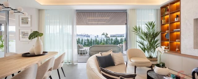 3 chambre Villa/Maison à vendre à Bahía de Marbella, Marbella avec piscine garage - 1 250 000 € (Ref: 9646276)