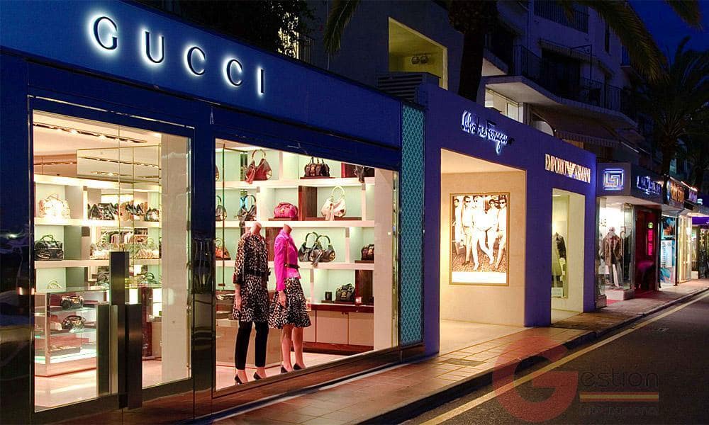 Ático de 2 habitaciones en Marbella en venta con piscina garaje - 700.000 € (Ref: 9650889)