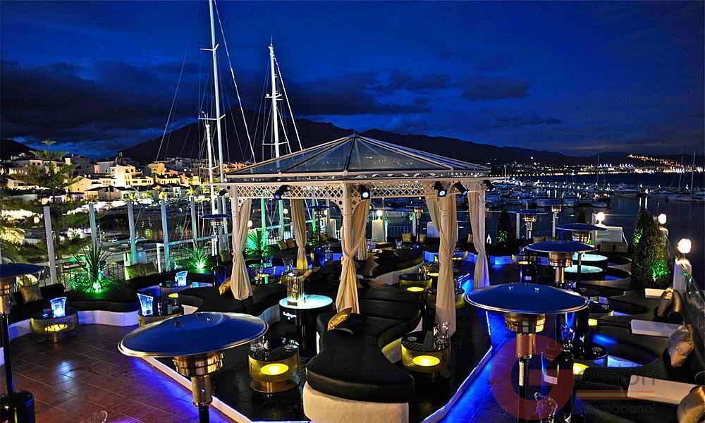 2 sypialnia Apartament na sprzedaż w Marbella z basenem garażem - 500 000 € (Ref: 9650890)