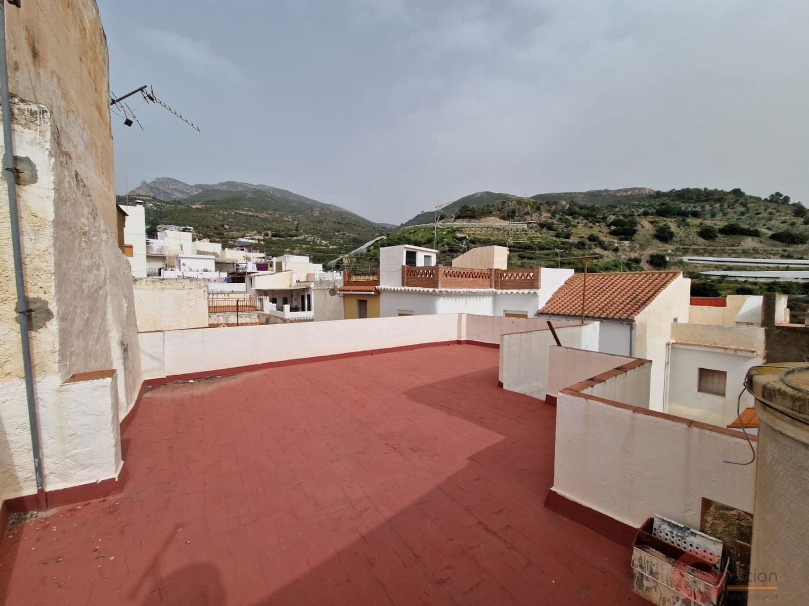 3 Zimmer Villa zu verkaufen in Itrabo - 85.900 € (Ref: 9658037)