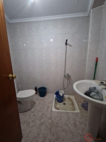 5 sovrum Villa till salu i Molvízar - 82 000 € (Ref: 9658039)