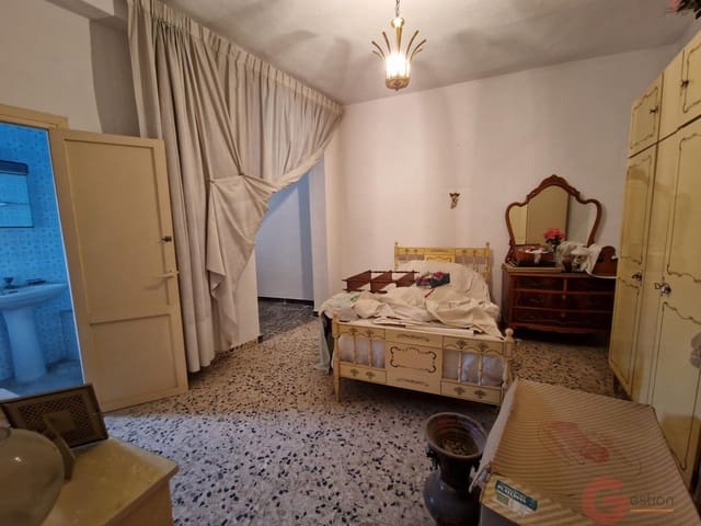 5 sovrum Villa till salu i Molvízar - 82 000 € (Ref: 9658039)