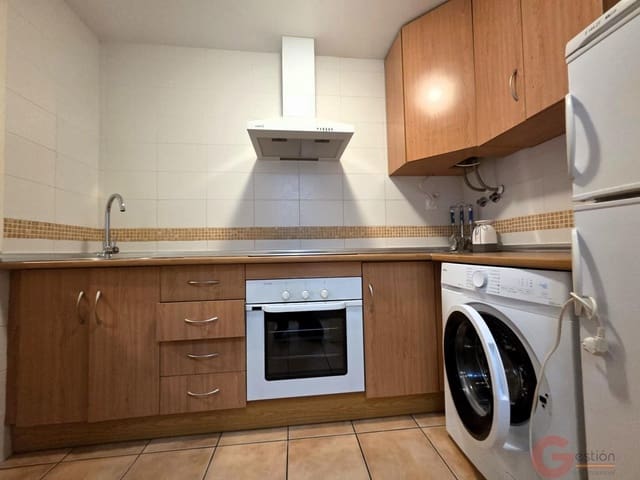 Apartamento de 2 habitaciones en Vélez de Benaudalla en venta con piscina garaje - 143.000 € (Ref: 9663308)