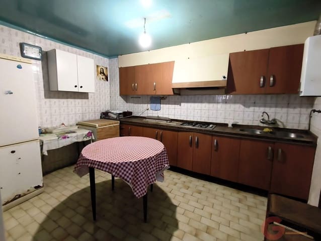 4 quarto Moradia para venda em Motril - 128 000 € (Ref: 9672769)