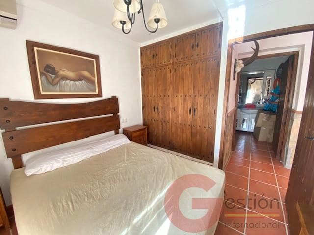 Chalet de 4 habitaciones en Caleta de Vélez en venta con piscina garaje - 690.000 € (Ref: 9677580)