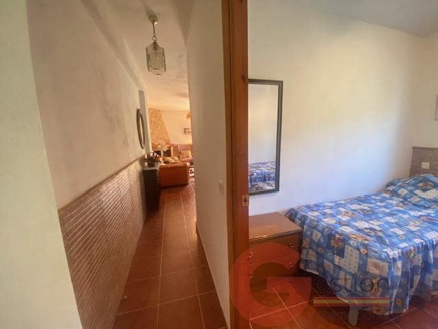 2 bedroom Villa for sale in Otivar - € 65,000 (Ref: 9688637)