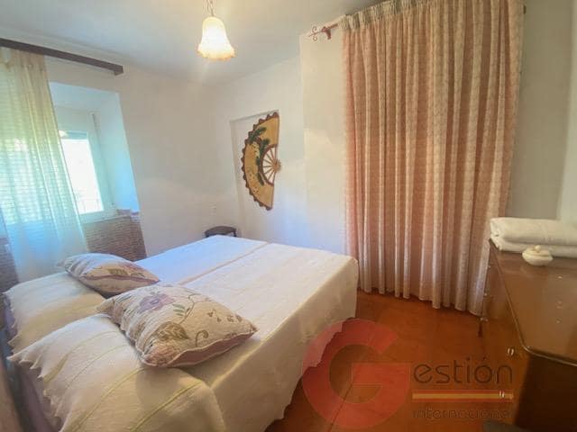 2 bedroom Villa for sale in Otivar - € 65,000 (Ref: 9688637)