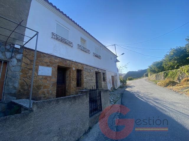 2 bedroom Villa for sale in Otivar - € 65,000 (Ref: 9688637)