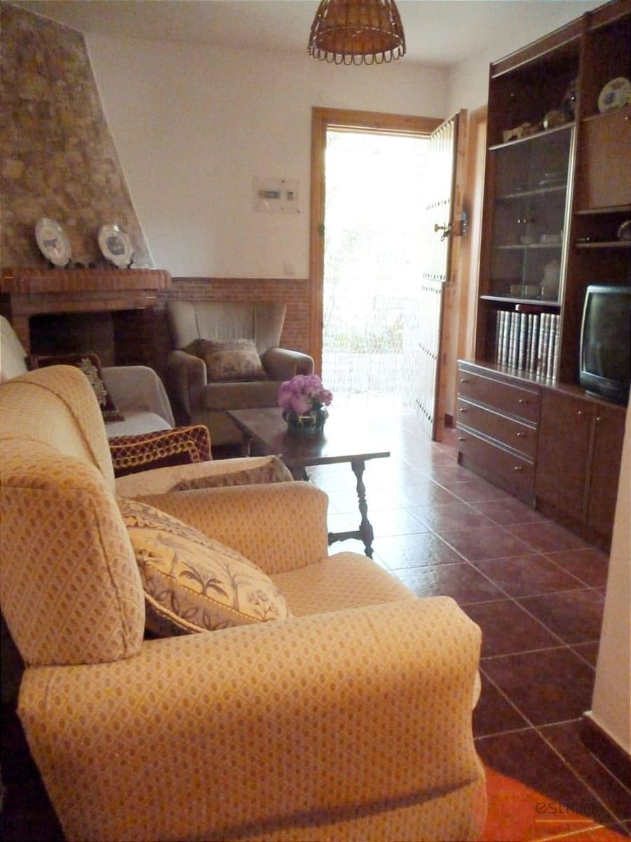 2 bedroom Villa for sale in Otivar - € 65,000 (Ref: 9688637)