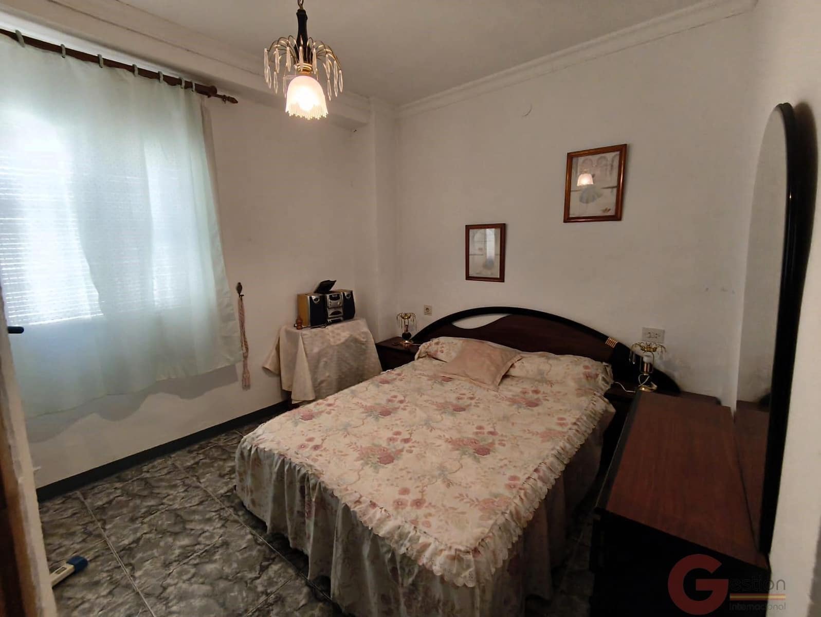 Chalet de 5 habitaciones en Murchas en venta - 71.000 € (Ref: 9688638)