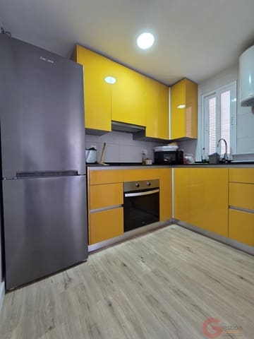 1 slaapkamer Flat te koop in Salobreña met zwembad - € 236.000 (Ref: 9703326)