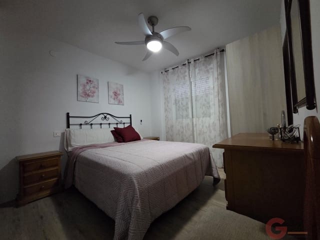 1 slaapkamer Flat te koop in Salobreña met zwembad - € 236.000 (Ref: 9703326)