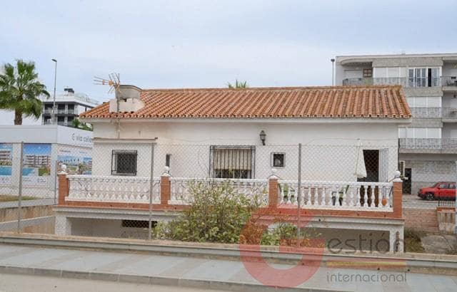 3 quarto Moradia para venda em Torrox-Costa com garagem - 720 000 € (Ref: 9712084)