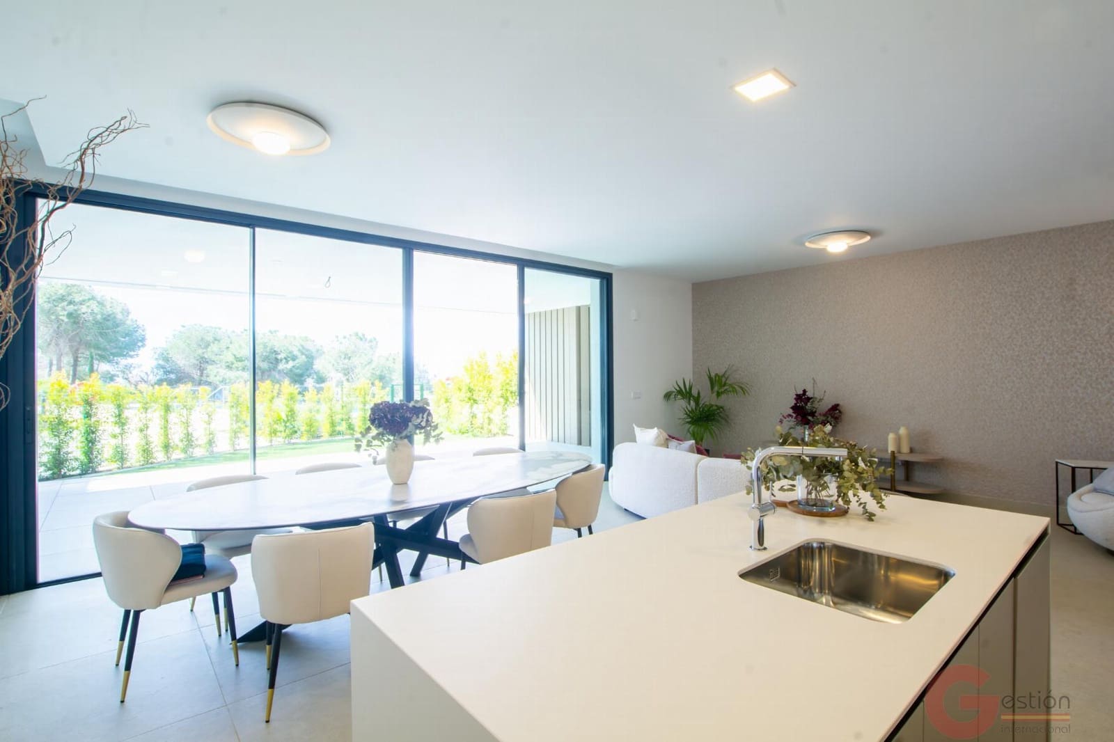 3 makuuhuone Huoneisto myytävänä paikassa Marbella mukana uima-altaan 
autotalli - 1 150 000 € (Ref: 9718798)