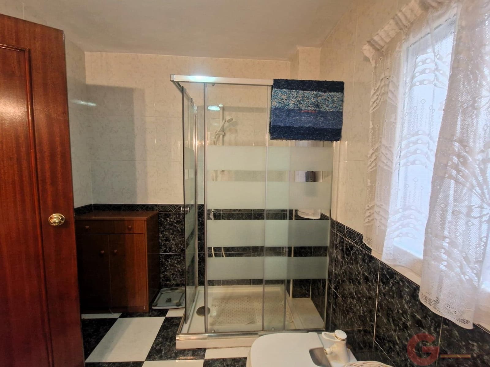 3 bedroom Flat for sale in Orgiva - € 91,000 (Ref: 9727663)