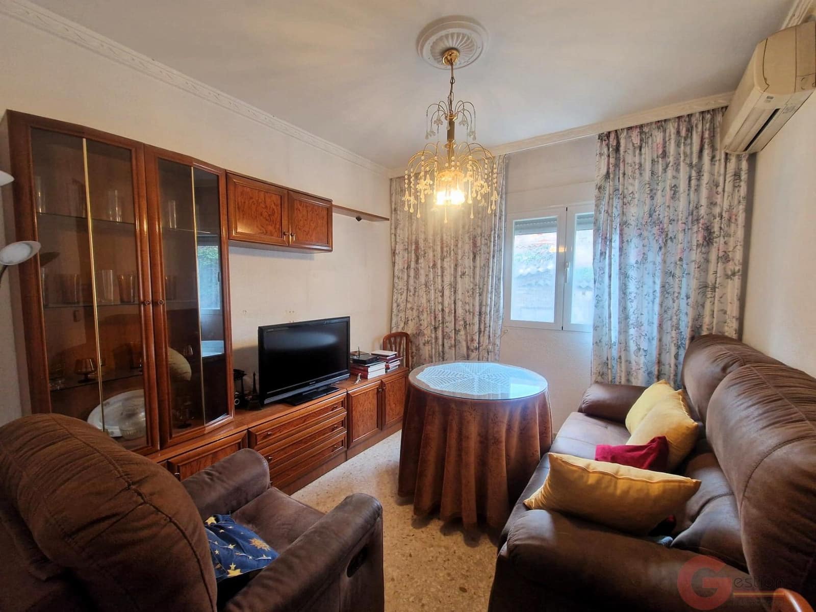 3 bedroom Flat for sale in Orgiva - € 91,000 (Ref: 9727663)