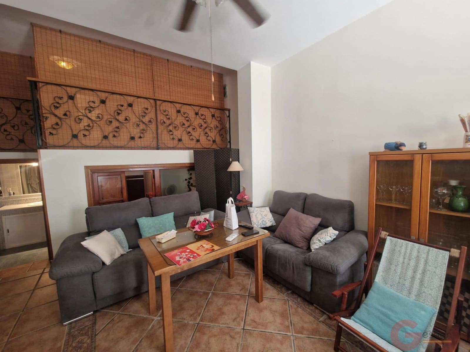 3 bedroom Commercial for sale in Salobrena with garage - € 117,000 (Ref: 9737316)