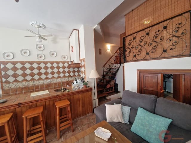 3 camera da letto Commerciale in vendita in Salobreña con garage - 117.000 € (Rif: 9737316)