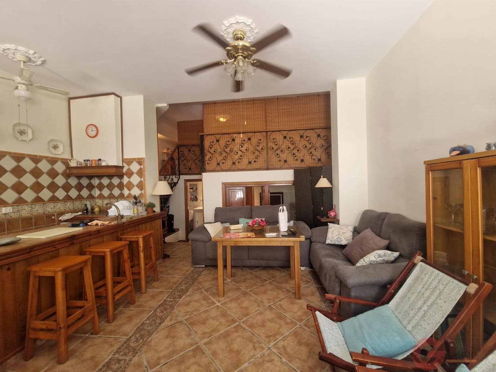 3 bedroom Commercial for sale in Salobrena with garage - € 117,000 (Ref: 9737316)