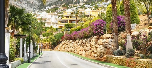 2 quarto Apartamento para venda em Aloha Golf, Marbella com piscina garagem - 530 000 € (Ref: 9737317)