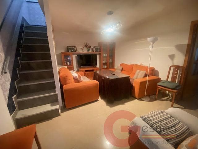 3 slaapkamer Villa te koop in Otívar - € 140.000 (Ref: 9754262)