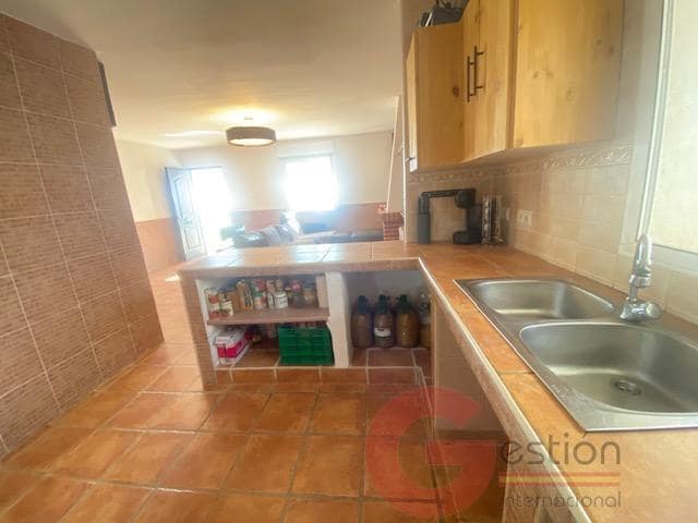 3 chambre Finca/Maison de Campagne à vendre à Almayate avec piscine - 340 000 € (Ref: 9777263)