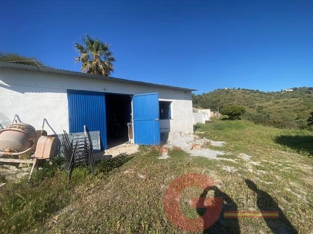 3 chambre Finca/Maison de Campagne à vendre à Almayate avec piscine - 340 000 € (Ref: 9777263)