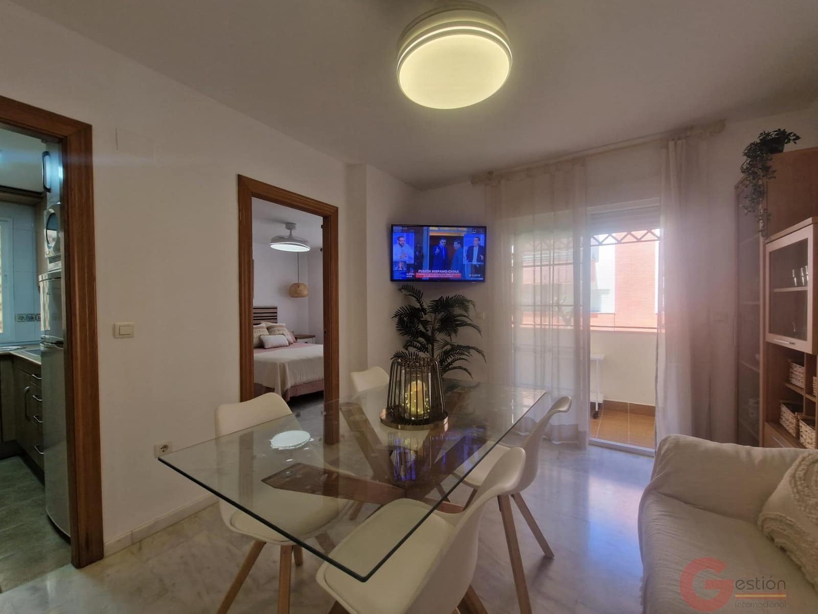 2 bedroom Flat for sale in Calahonda with pool - € 186,000 (Ref: 9787914)