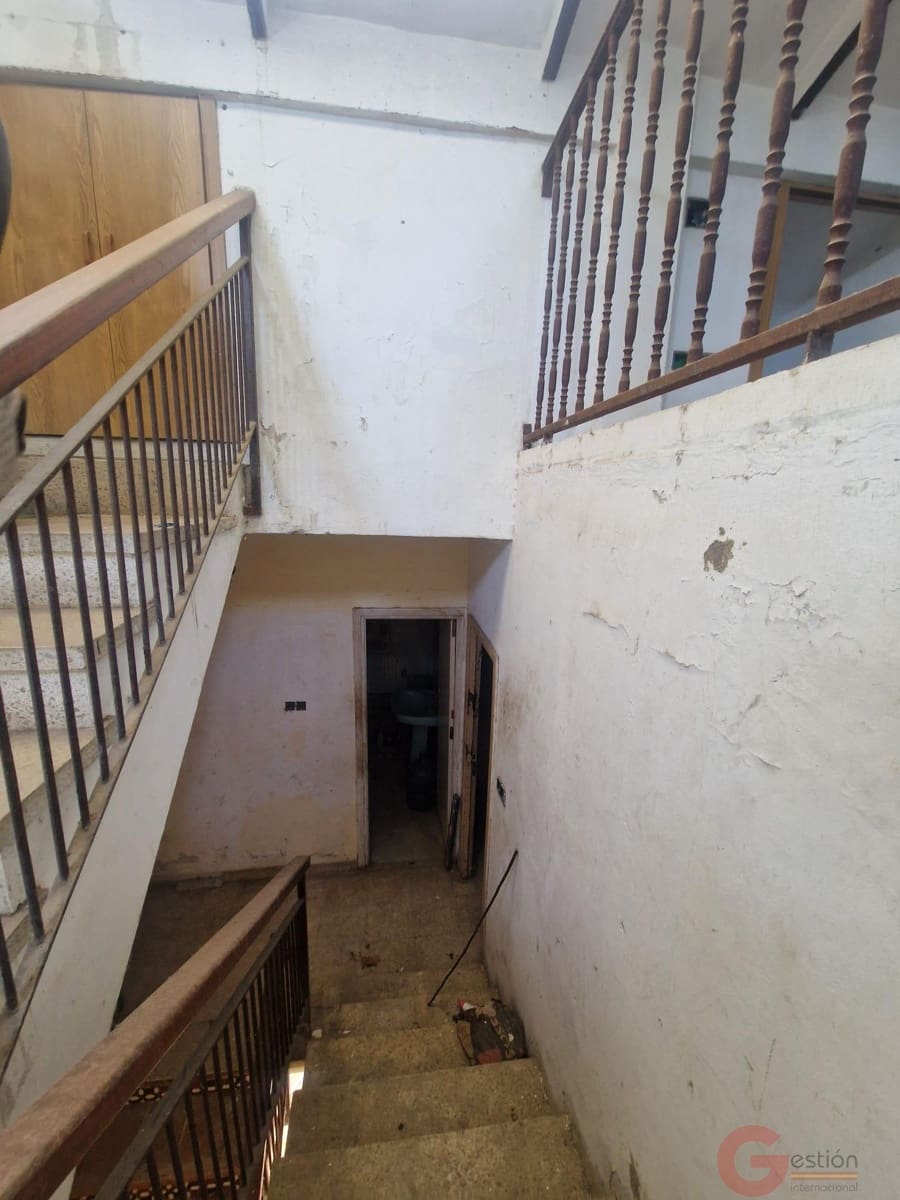 Chalet de 4 habitaciones en Motril en venta - 438.000 € (Ref: 9787916)