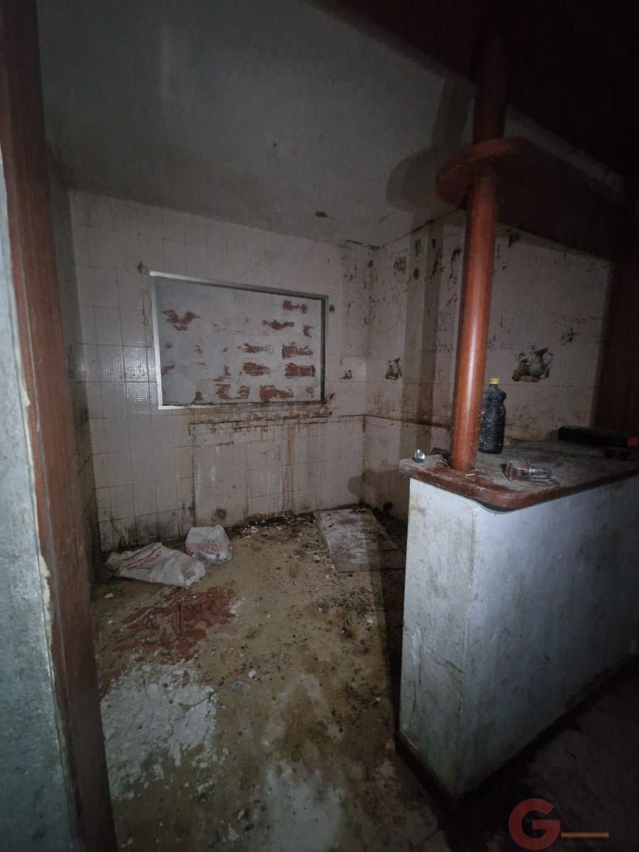 Chalet de 4 habitaciones en Motril en venta - 438.000 € (Ref: 9787916)