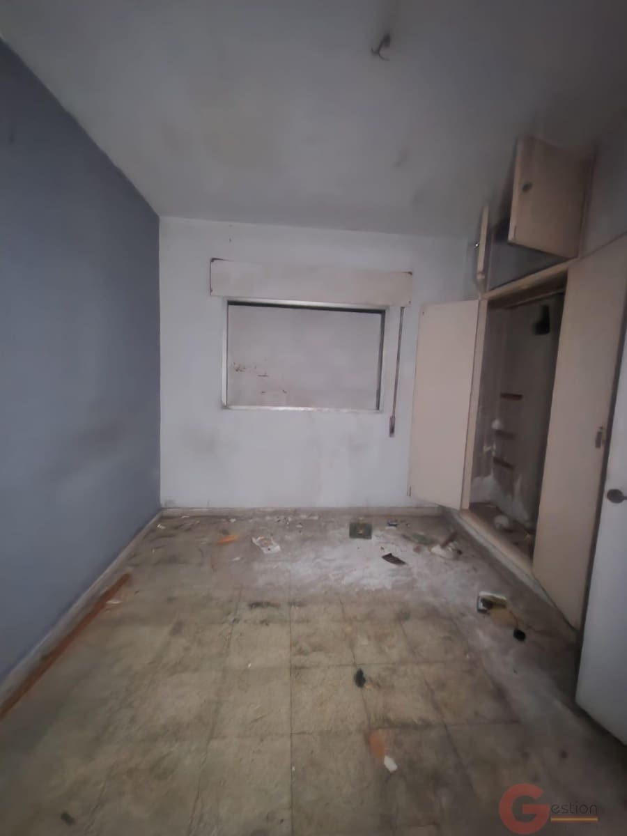 Chalet de 4 habitaciones en Motril en venta - 438.000 € (Ref: 9787916)