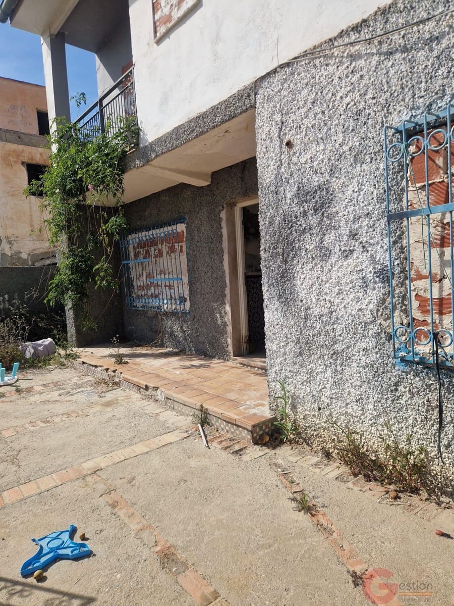 Chalet de 4 habitaciones en Motril en venta - 438.000 € (Ref: 9787916)