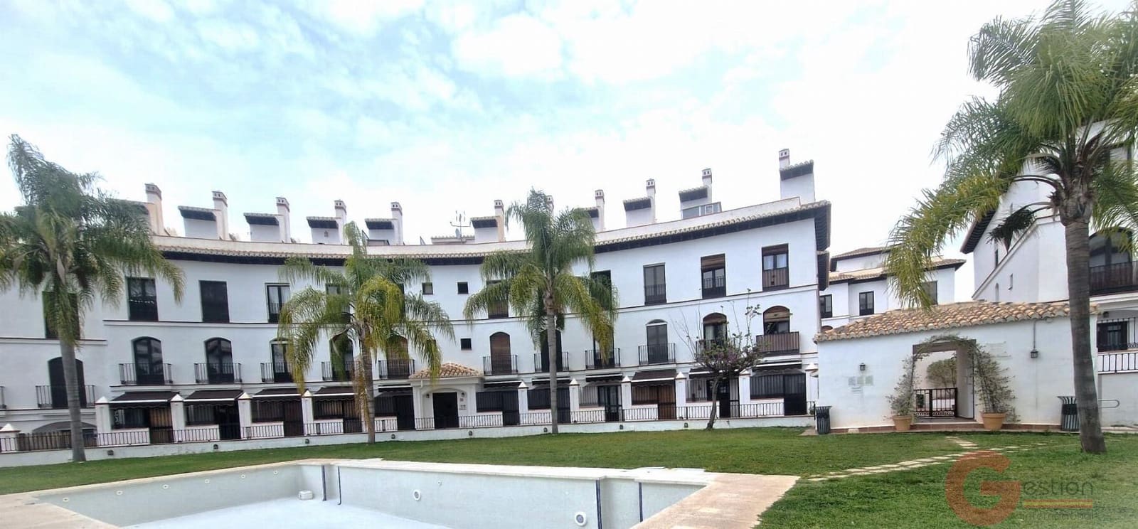 1 makuuhuone Huoneisto myytävänä paikassa Velez de Benaudalla mukana uima-altaan 
autotalli - 122 000 € (Ref: 9800827)